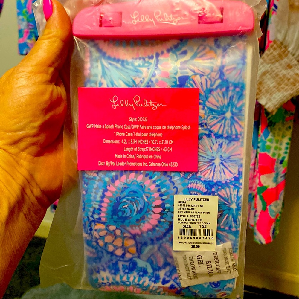 NWT Lilly Pulitzer Phone Case